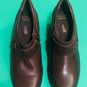 Clarks Woman Brown Bootie New